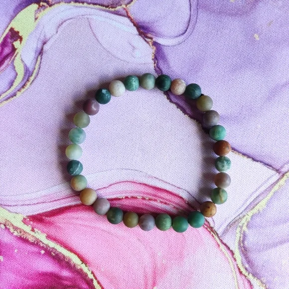 Handmade Natural Stone Bracelet - Picture 6 of 11